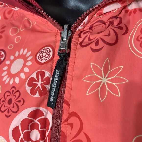 Patagonia women’s medium flip side reversible hooded jacket floral outdoor - Picture 2 of 11